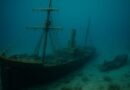 Convênio marca início da retirada de navio naufragado entre Itajaí e Navegantes após mais de 130 anos