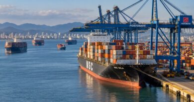 Porto de Navegantes registra espera de cinco dias para atracação de navios